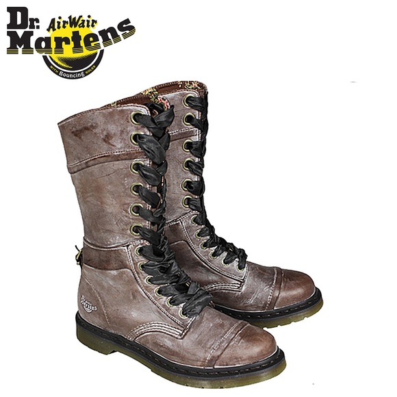 doc martens triumph 1914